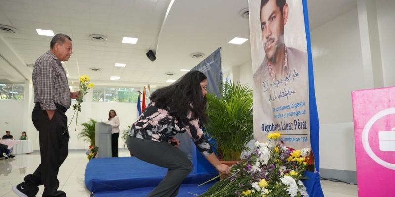 Nicaragua honra a más de 3 mil docentes técnicos en actos departamentales de reconocimiento