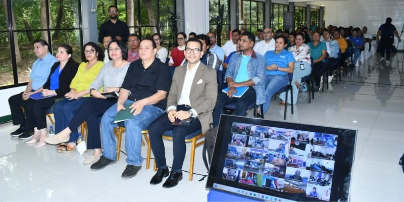 Presentan Política y Agenda Nacional de Investigación e Innovación del Sistema Educativo