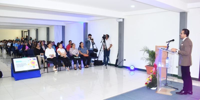 Presentan Política y Agenda Nacional de Investigación e Innovación del Sistema Educativo
