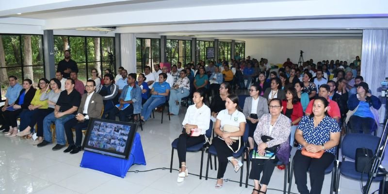 Presentan Política y Agenda Nacional de Investigación e Innovación del Sistema Educativo