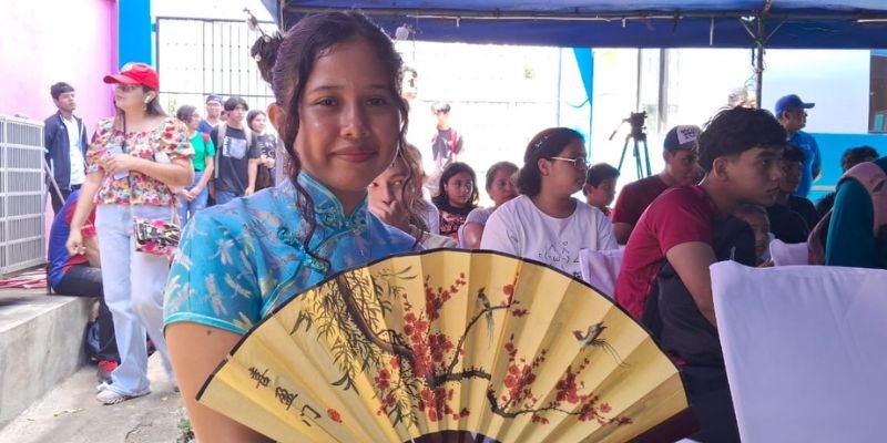 Centro Tecnológico de Idiomas celebra su 17 aniversario en el Día de la Alegría