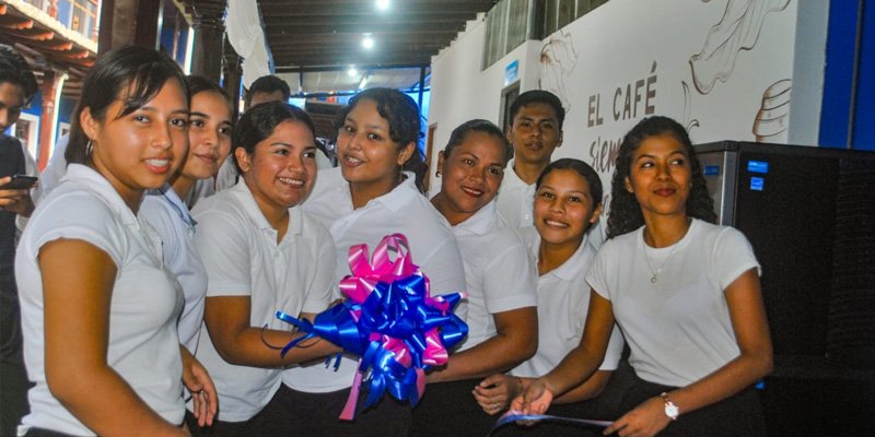 ¡Educación Técnica de Calidad! Inauguran aula didáctica de hotelería en Masaya