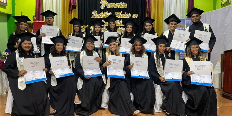 Celebran Graduación de Bachilleres Técnicos en Contabilidad en Chichigalpa