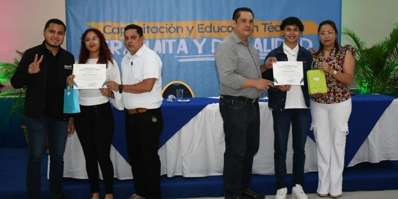 Celebran a los Mejores Estudiantes Técnicos de Nicaragua 2024