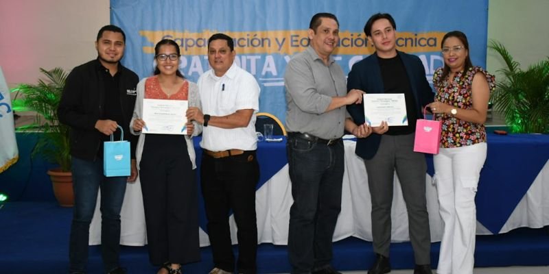 Realizan Reconocimiento a los Mejores Estudiantes Técnicos de Nicaragua 2024