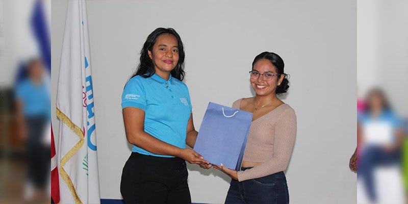 Masaya Celebra el Día del Maestro nicaragüense