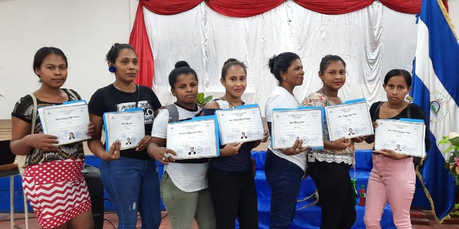 Familias de Puerto Cabezas celebran la formación técnica de 201 protagonistas