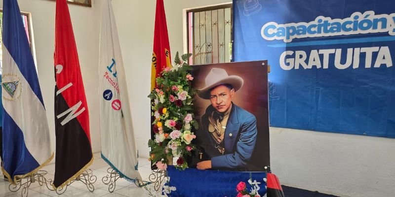 Centros Tecnológicos conmemoran el Día de la Dignidad Nacional con actividades formativas y culturales