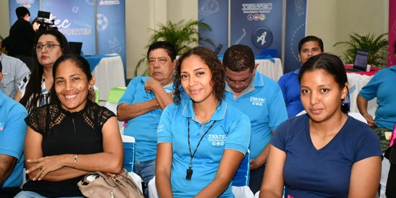 Certamen Nacional “Docente Innovador”:  Un homenaje al amor por el aprendizaje