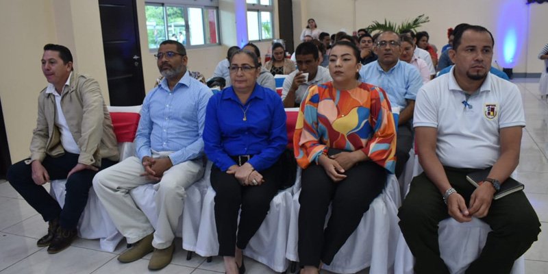 Así se vivió el Certamen Nacional Docente Innovador en León “Inspirados en el amor por el aprendizaje”