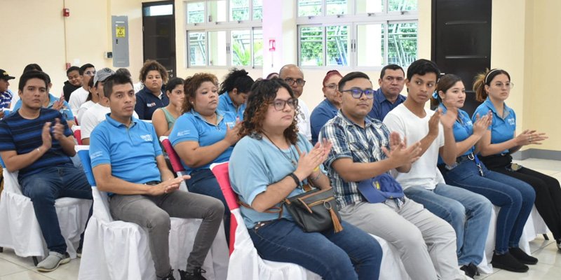 Así se vivió el Certamen Nacional Docente Innovador en León “Inspirados en el amor por el aprendizaje”