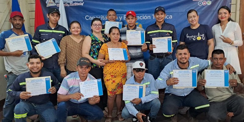 80 protagonistas de la Costa Caribe Sur finalizan diversos cursos para el desarrollo local