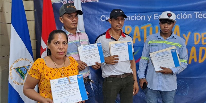 80 protagonistas de la Costa Caribe Sur finalizan diversos cursos para el desarrollo local