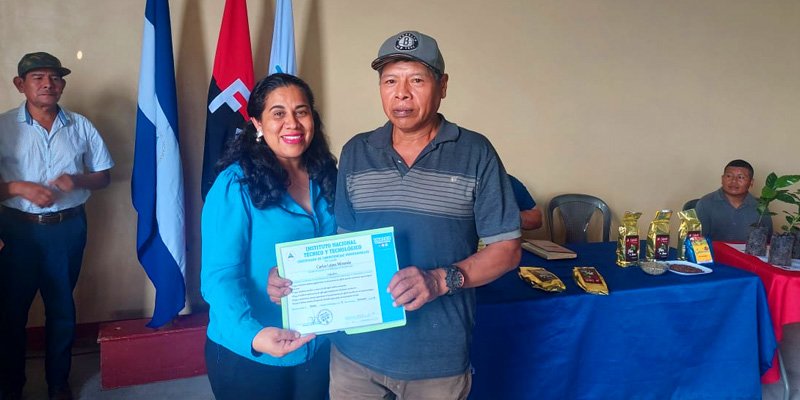 Caficultores de Santo Domingo en Telpaneca, certifican sus conocimientos empíricos