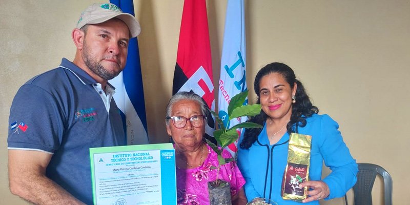 Caficultores de Santo Domingo en Telpaneca, certifican sus conocimientos empíricos