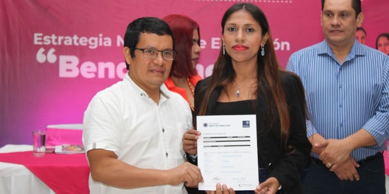 93 Maestros de Inglés Certificados por la Universidad de Oxford