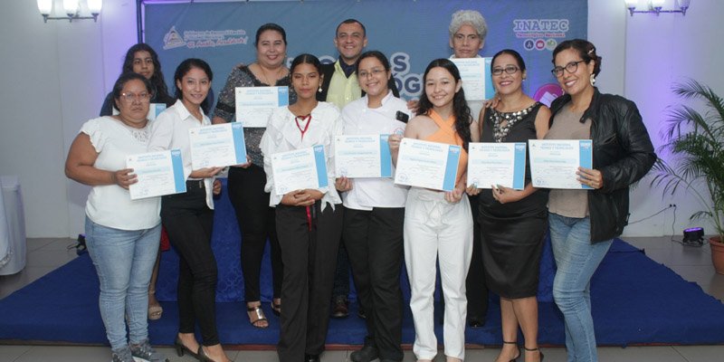 150 protagonistas culminaron cursos gratuitos en Hotelería y Turismo