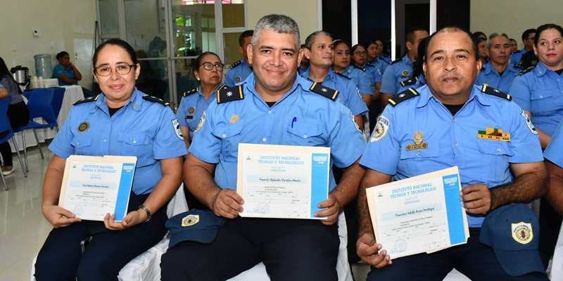 Policía Nacional y INATEC Gradúan y Lanzan Nueva Edición del Programa Angelita Morales Avilés