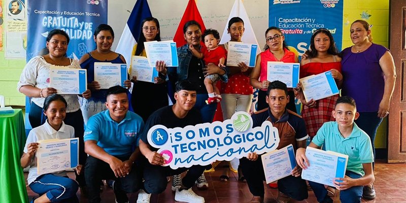 INATEC acerca el aprendizaje del idioma inglés a la Comunidad El Chiquirín, Somoto