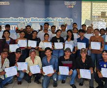 Jóvenes del campo se certifican en Inseminación Artificial y Nutrición Animal en Nueva Guinea