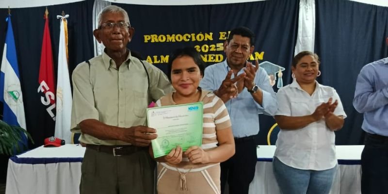 Reconocemos el talento y dedicación de nuestros protagonistas adultos mayores