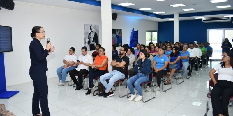 Sistema Educativo Nacional Inaugura Ciclo de Conferencias Para fortalecer Identidad y Orgullo Patrio