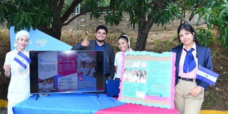 Estudiantes de Educación Técnica celebran el Mes Patrio  con el Circuito Orgullo Técnico “Todos San Jacinto”