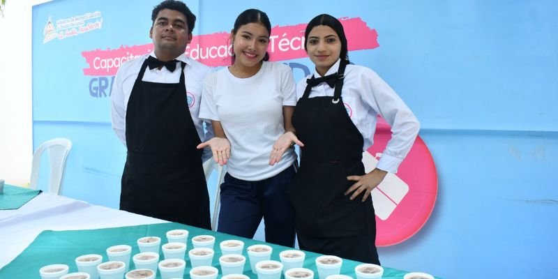 Estudiantes de Educación Técnica celebran el Mes Patrio  con el Circuito Orgullo Técnico “Todos San Jacinto”