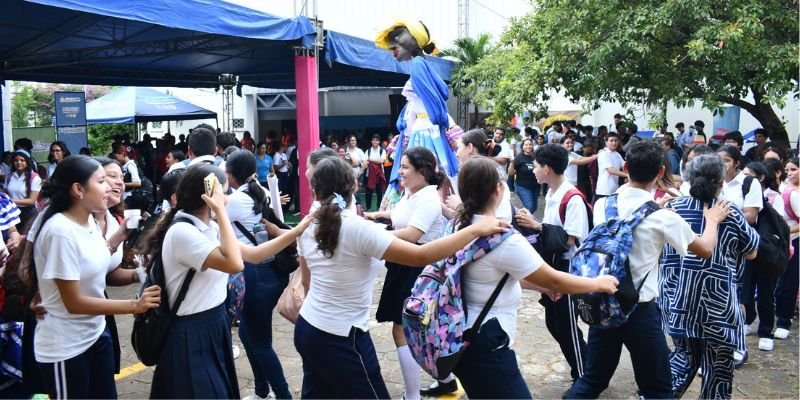 Estudiantes de Educación Técnica celebran el Mes Patrio  con el Circuito Orgullo Técnico “Todos San Jacinto”