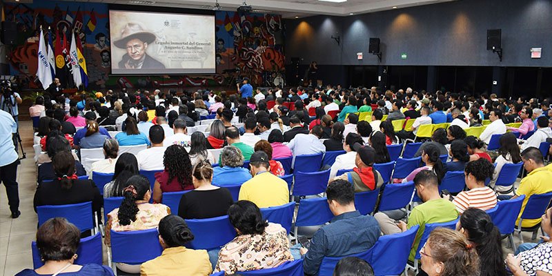 Conferencia: "Legado inmortal del General Augusto C. Sandino"