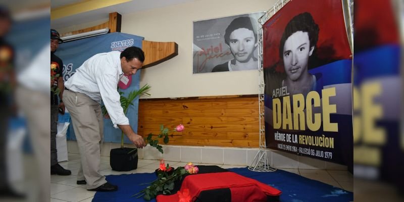 Ariel Darce: Joven héroe que inspira a nuevas generaciones en el Centro Tecnológico que lleva su nombre en Managua