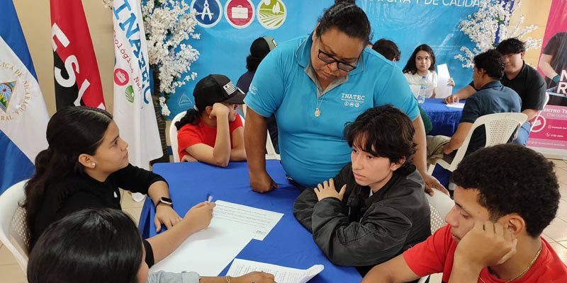 Centros Tecnológicos se suman al proceso de consulta sobre la nueva Estrategia Nacional de Educación