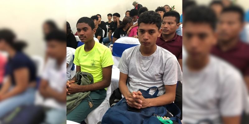 Conversatorio en Bluefields fortalece identidad cultural en estudiantes técnicos