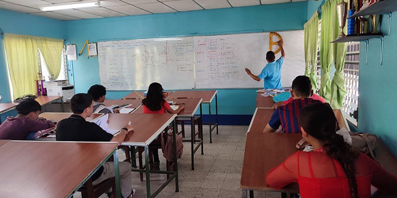 Protagonistas del municipio de Ocotal, inician cursos libres y modulares