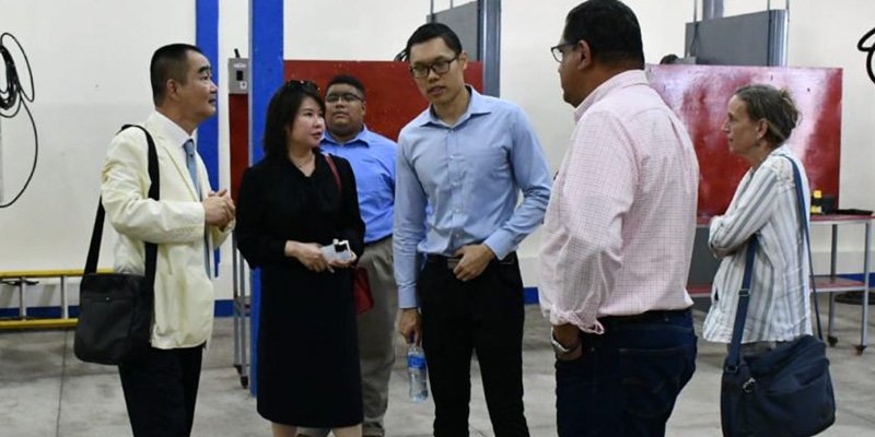 Delegación de la Universidad Tecnológica de Tianjin, china visita centros técnicos de INATEC