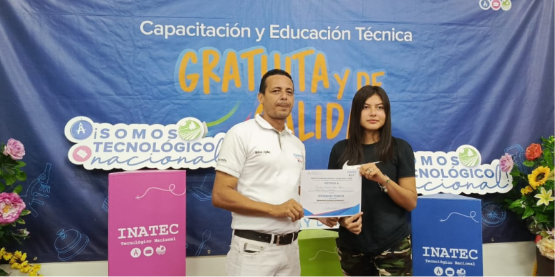 Estudiantes destacados del Tecnológico de Bluefields