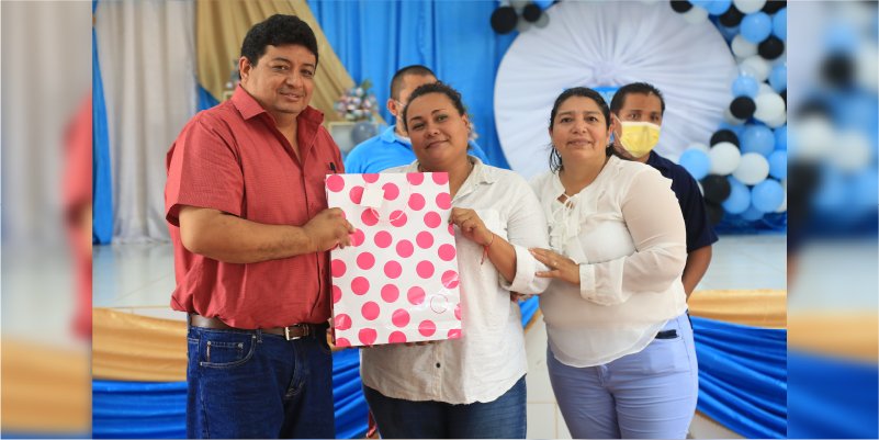 Celebran Día del Maestro nicaragüense en 45 Centros Técnicos del país
