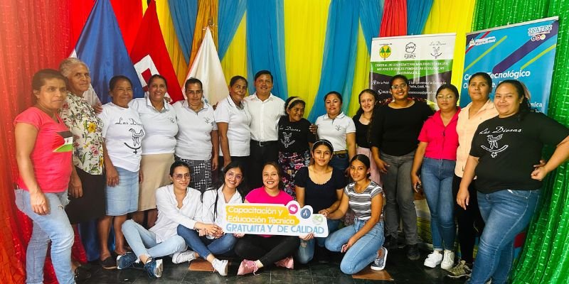 Encuentro con Protagonistas del Programa Nacional de Educación Técnica en el Campo