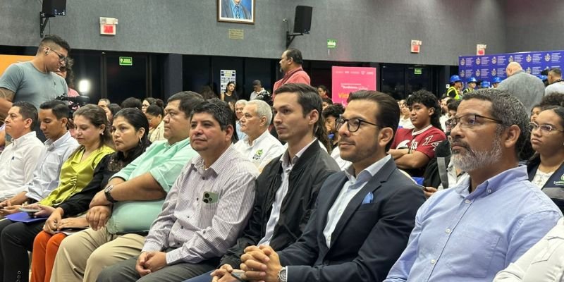 Juventud nicaragüense impulsa la ciencia para la prosperidad y el desarrollo nacional