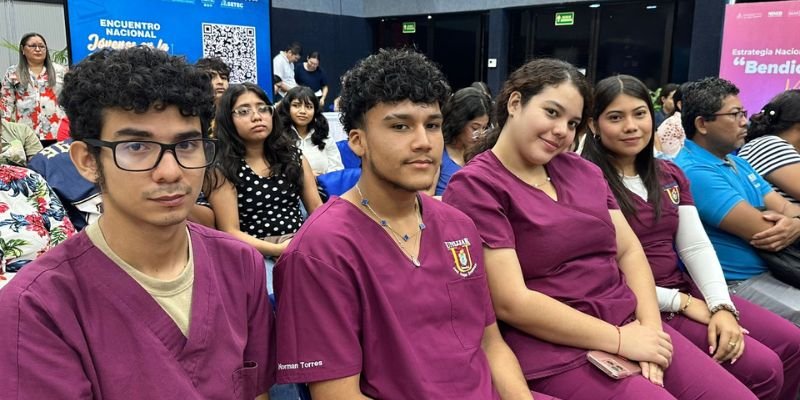 Juventud nicaragüense impulsa la ciencia para la prosperidad y el desarrollo nacional