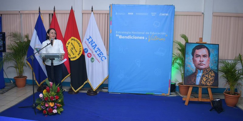 Educación que transforma vidas: liderazgo y compromiso nacional para erradicar la pobreza