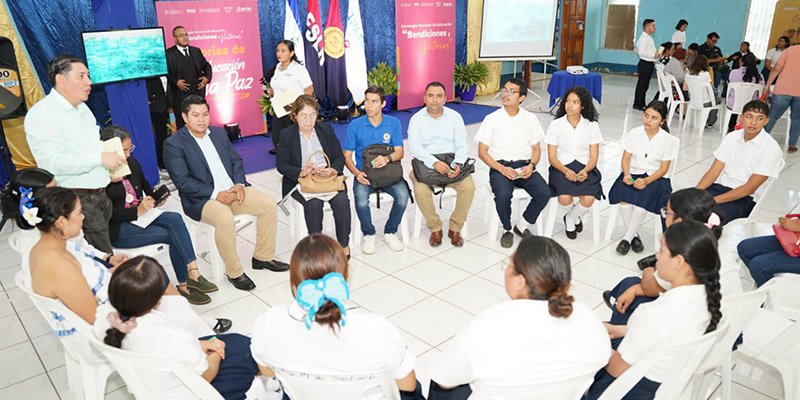 Encuentros Departamentales de Equipos Directivos: Evaluando avances y proyecciones hacia más y más Victorias en Educación
