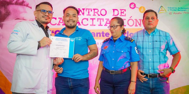 Más de 500 Servidores Públicos Certificados en cursos de inclusión y Braille en Nicaragua