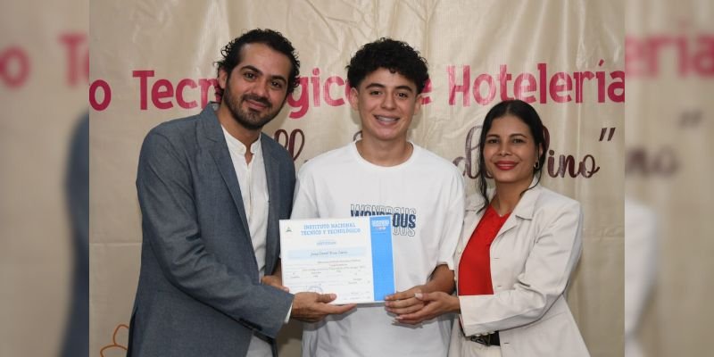 Sabores Navideños y Certificación en Gastronomía