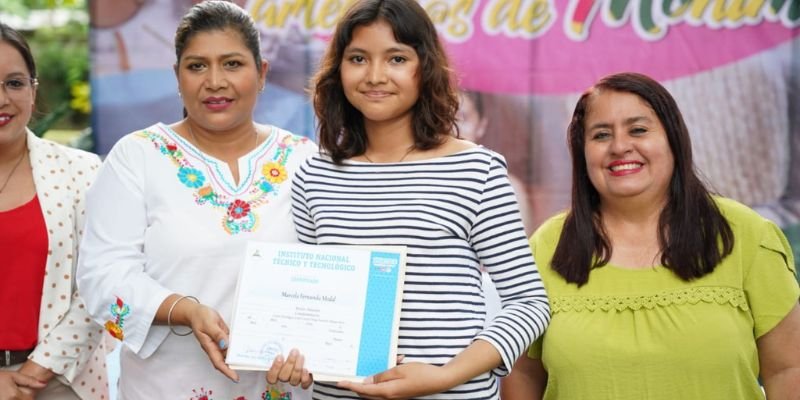 Masaya celebra entrega de certificados a protagonistas del programa “Emprendedores y Artesanos de Monimbó”