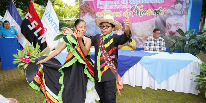 Masaya celebra entrega de certificados a protagonistas del programa “Emprendedores y Artesanos de Monimbó”