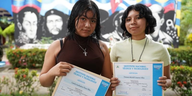Masaya celebra entrega de certificados a protagonistas del programa “Emprendedores y Artesanos de Monimbó”