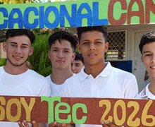 De las aulas al campo: jóvenes de San Francisco Libre aprenden a producir su propio futuro