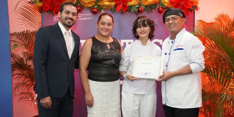 El Tecnológico Nacional celebra la graduación de 133 nuevos profesionales técnicos en Hotelería y Turismo en Managua