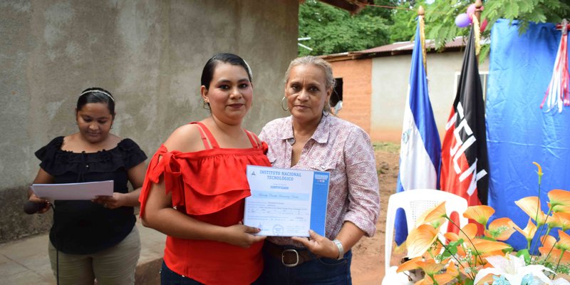 Escuela de Oficio Che Guevara en Occidente Celebra entrega de Certificados